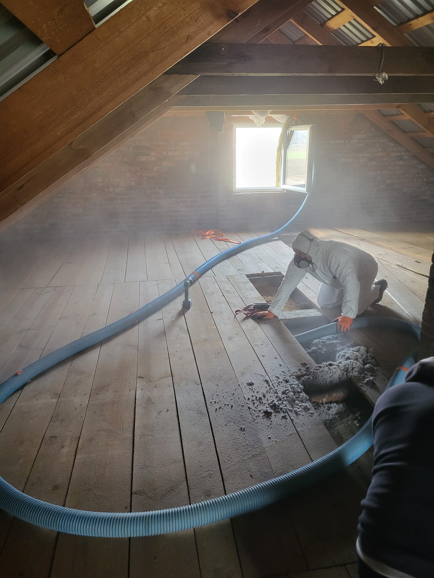 Izolacje wdmuchiwane Izolacje wdmuchiwane