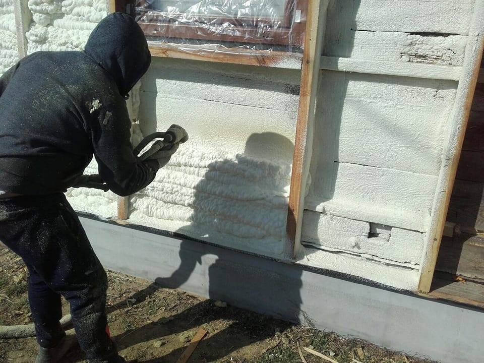 izolacja-scian-zewnetrznych-piana-pur-ochrona-i-trwalosc izolacja-scian-zewnetrznych-piana-pur-ochrona-i-trwalosc