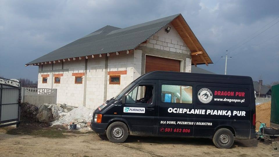 ocieplenie-garazu-piana-pur-komfort-i-ochrona ocieplenie-garazu-piana-pur-komfort-i-ochrona