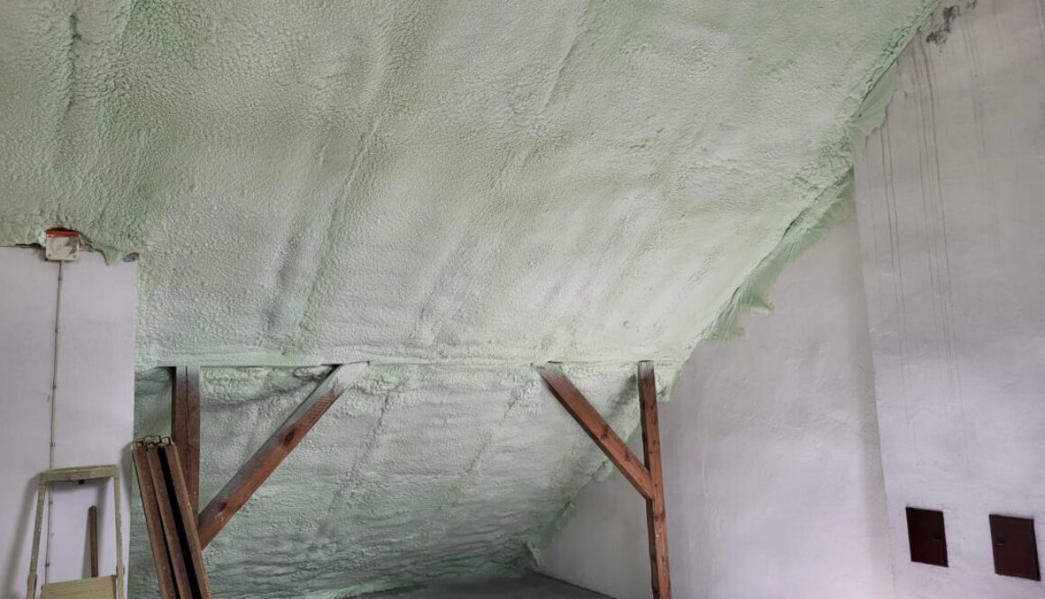 piana-pur-vs-celuloza-celuloza-na-poddaszu